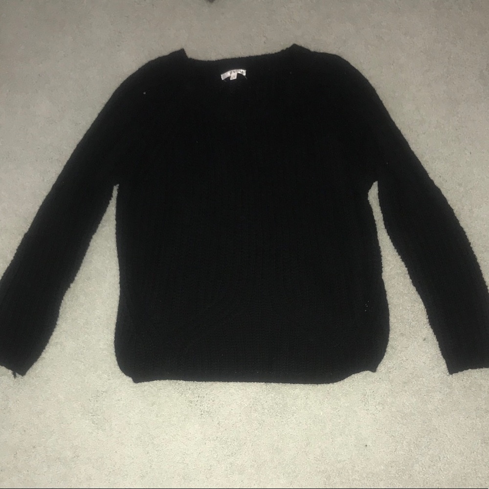 Super comfy & thick black sweater!